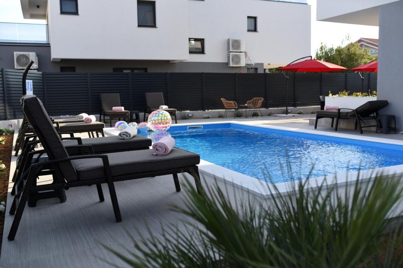 B1Villa Srima Εξωτερικό φωτογραφία