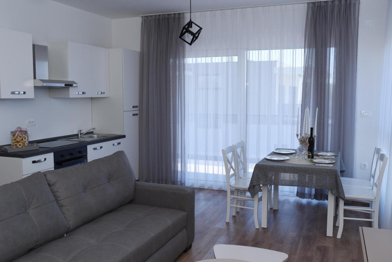 B1Villa Srima Εξωτερικό φωτογραφία
