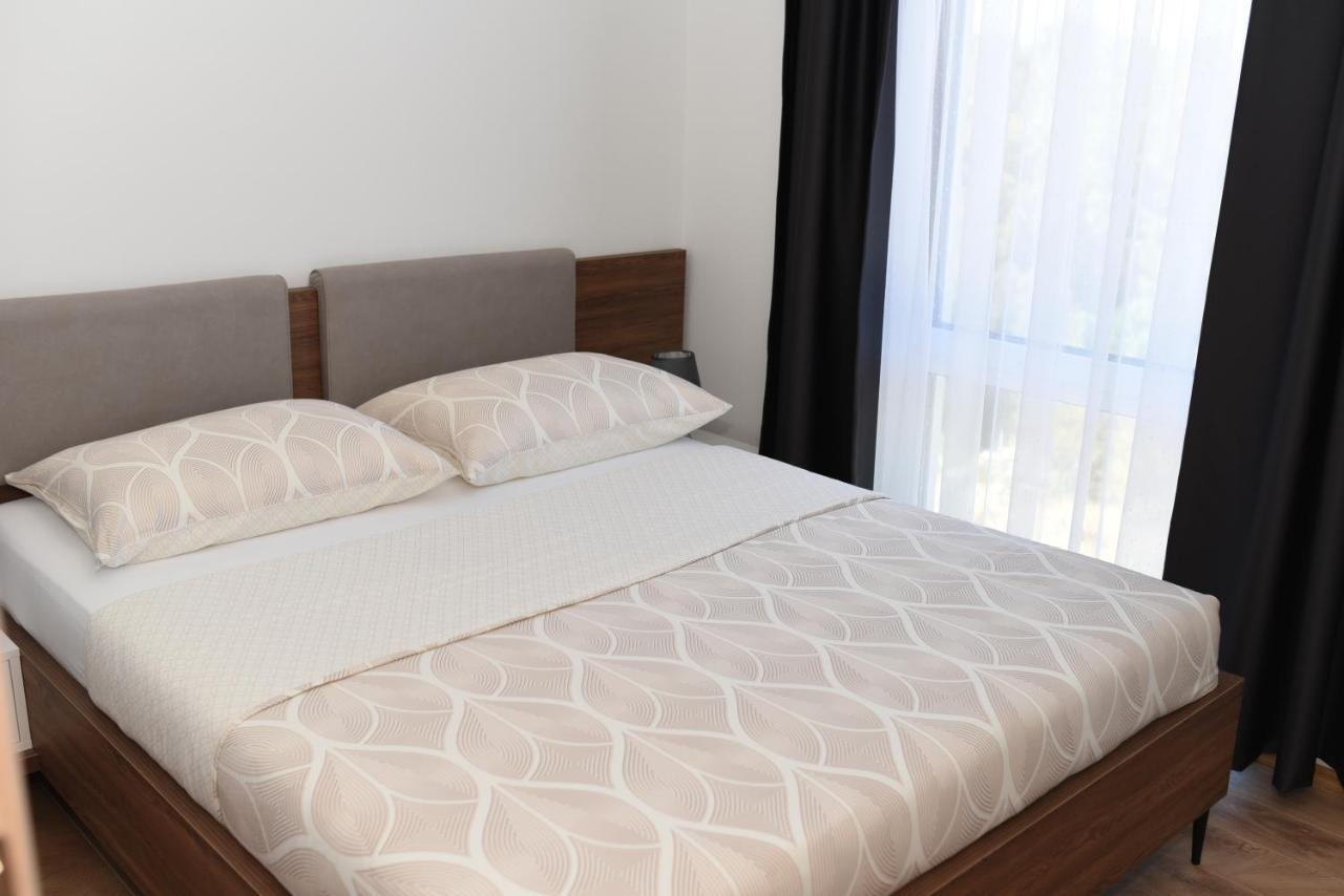 B1Villa Srima Εξωτερικό φωτογραφία