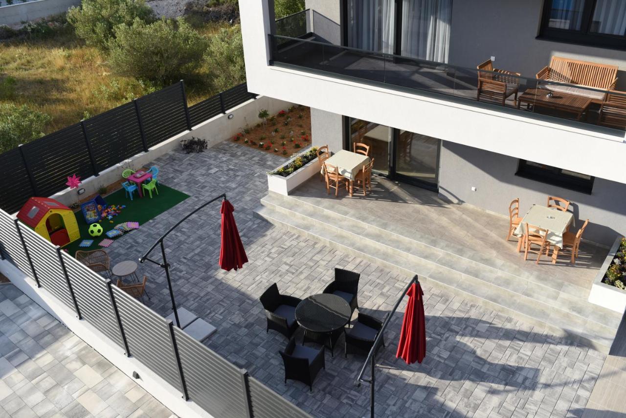 B1Villa Srima Εξωτερικό φωτογραφία
