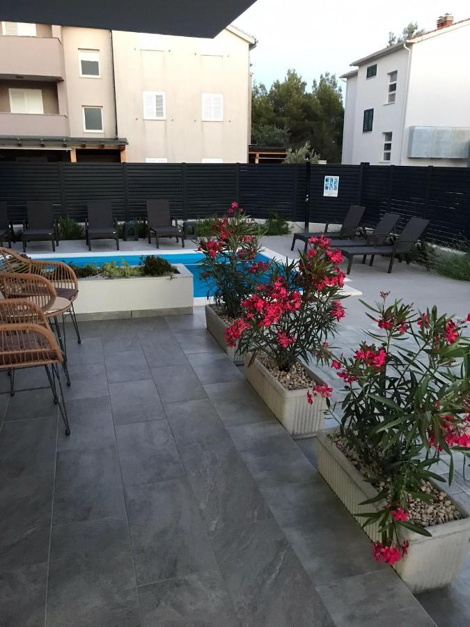 B1Villa Srima Εξωτερικό φωτογραφία